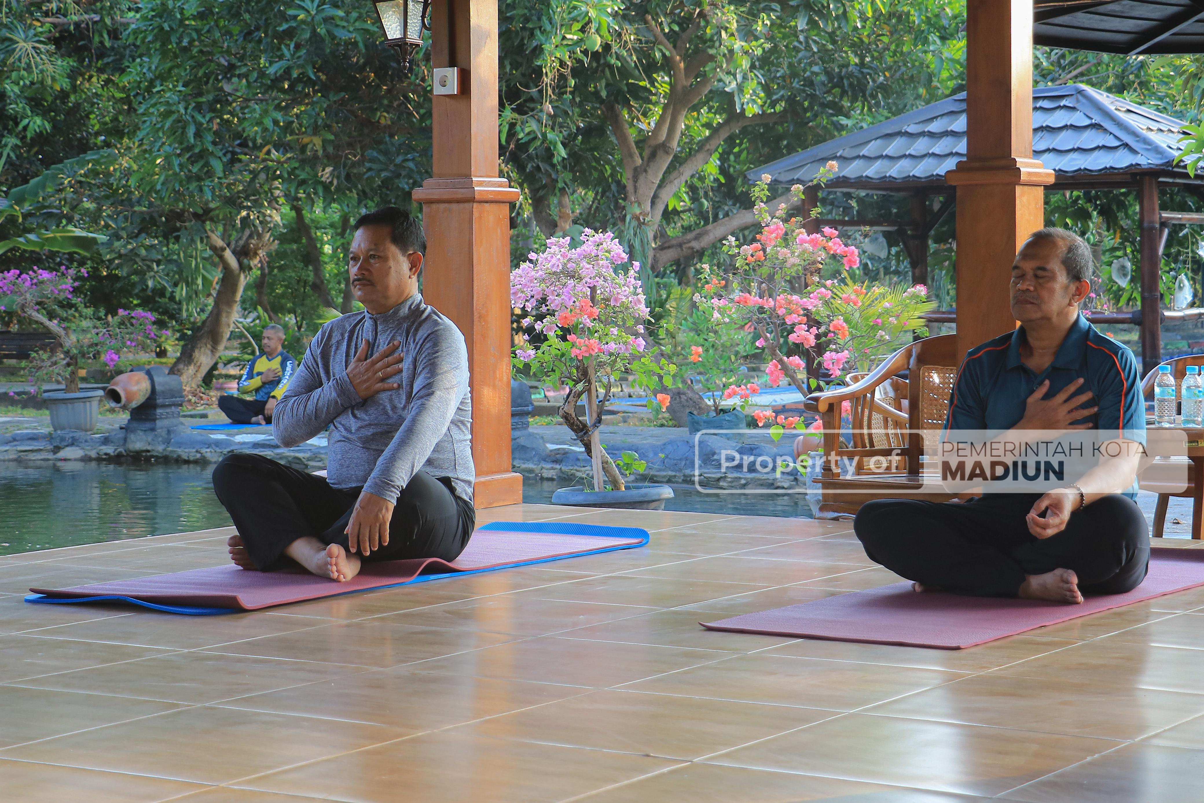 Wali Kota Gandeng OPD Terapkan Gaya Hidup Sehat Lewat Yoga