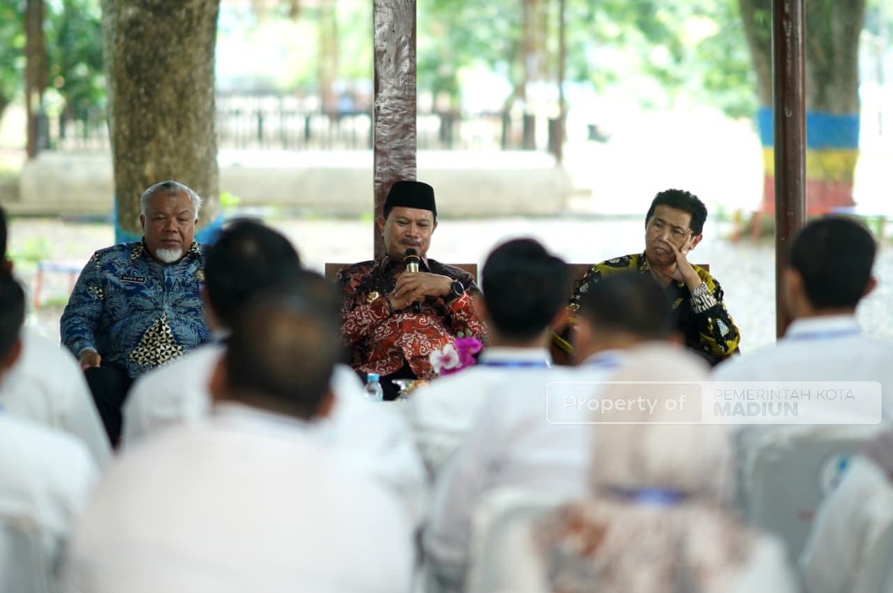 Terima Studi Lapangan PERPAMSI, Wali Kota Madiun Tekankan Sinergi Antardaerah