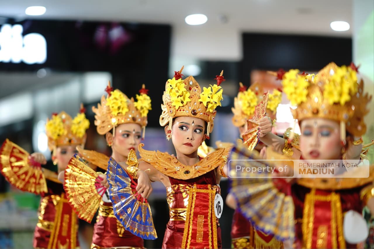 Resmi Buka Student Performance Vol. 4 Sang Penari, Wawali Madiun Sebut Seni Tari Jadi Motor Ekonomi Kreatif