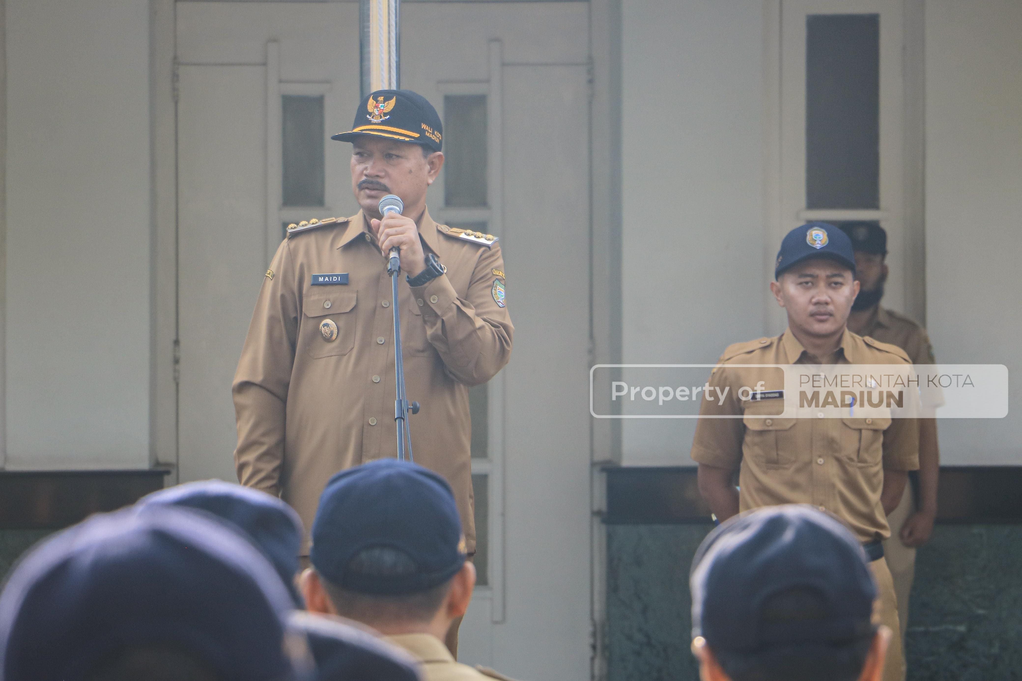 Pimpin Apel, Wali Kota Madiun Tegaskan Disiplin ASN