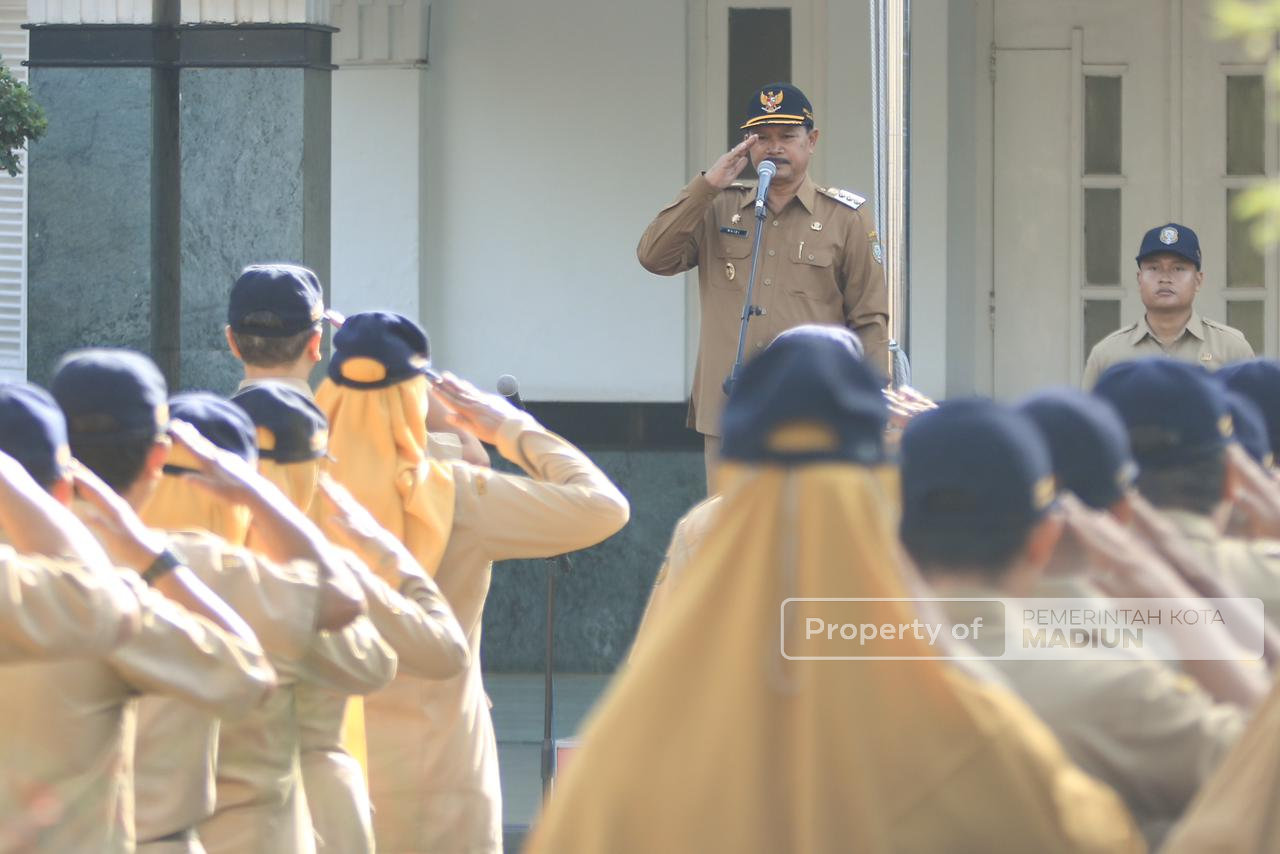 Pimpin Apel Kerja Pejabat, Wali Kota Madiun Tekankan Disiplin ASN dan Tertib Administrasi