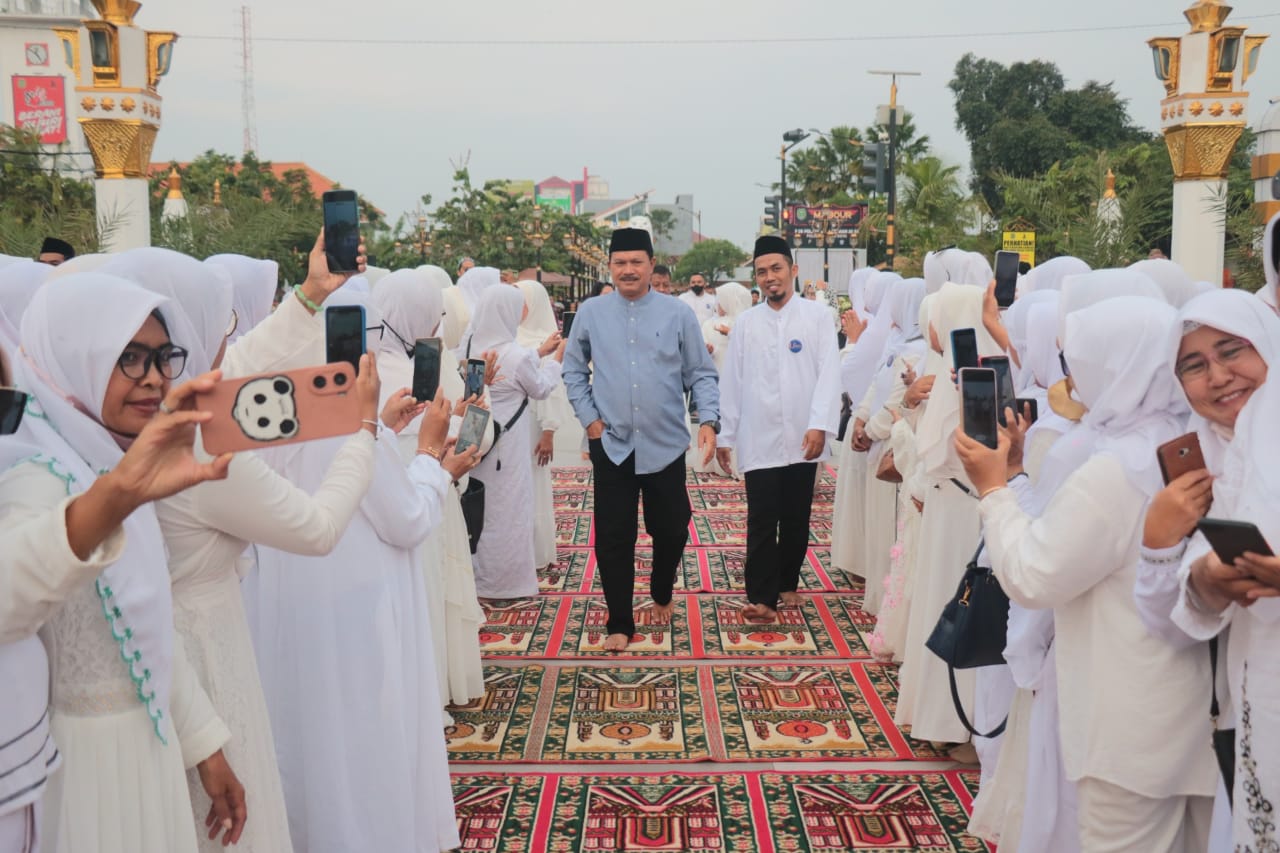 Halal Bihalal dengan Pedagang PRC, Wali Kota Sampaikan Rencana Penyempurnaan Kawasan