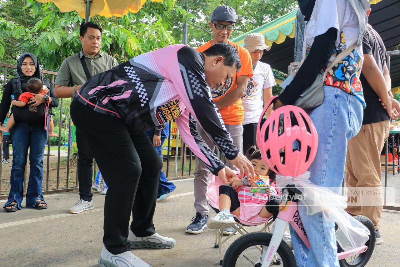 Opening Ceremony Pushbike 2025, Wali Kota Madiun Apresiasi Keikutsertaan Peserta